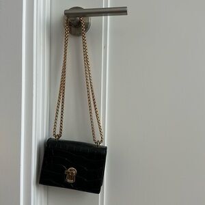 Pretty Little Thing mini bag